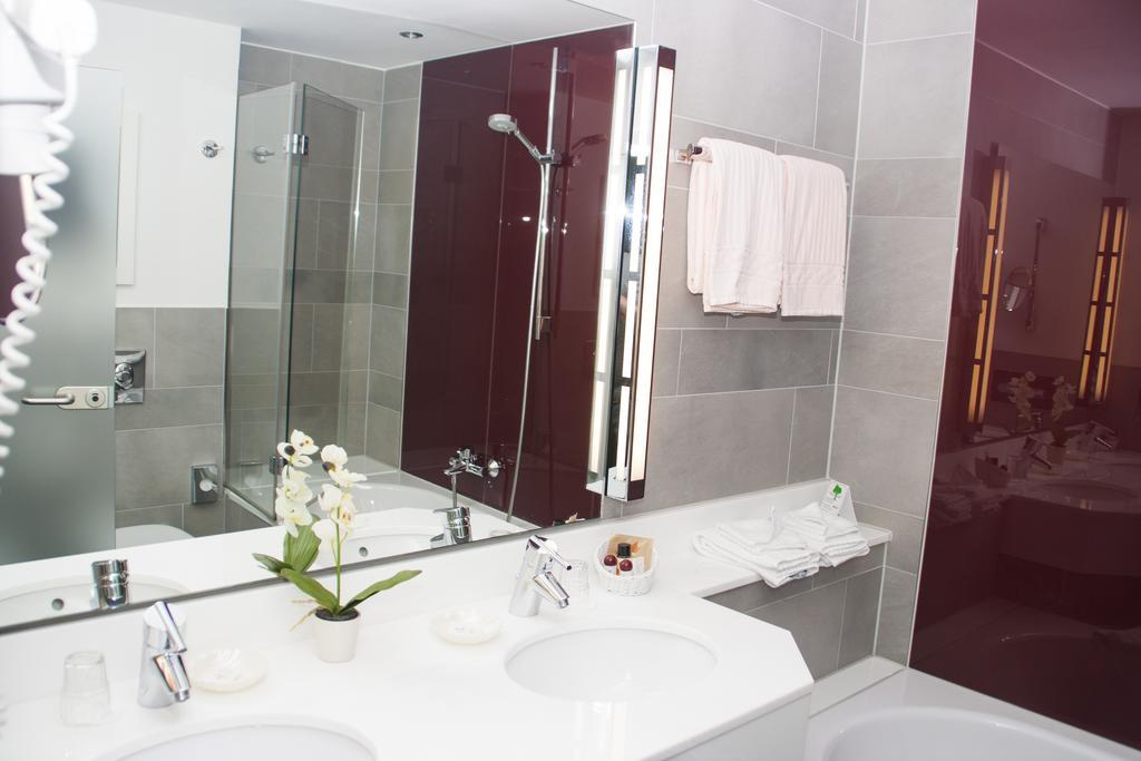 Hotel Zum Adler บอนน์ ภายนอก รูปภาพ