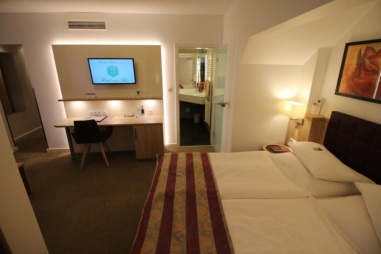 Hotel Zum Adler บอนน์ ภายนอก รูปภาพ