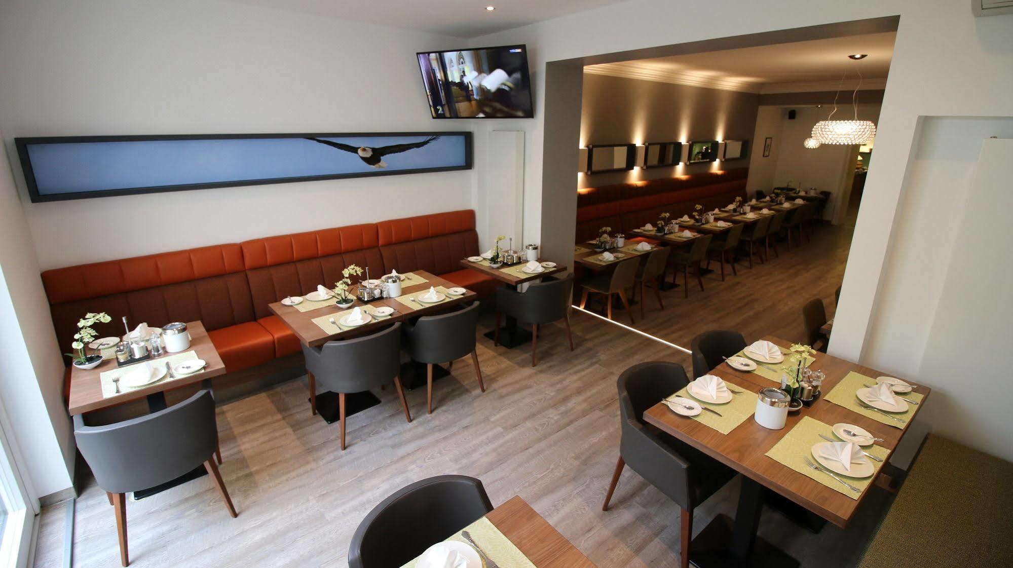 Hotel Zum Adler บอนน์ ภายนอก รูปภาพ
